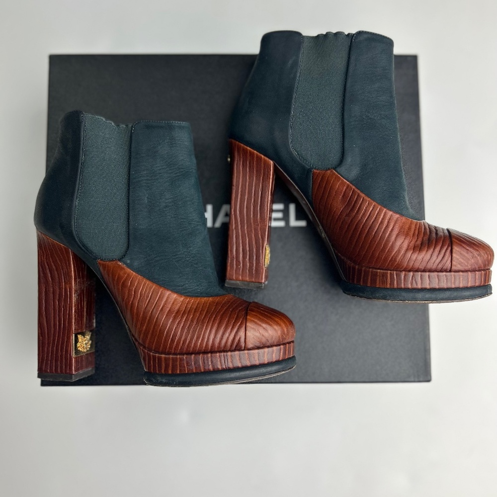 Chanel bootie
